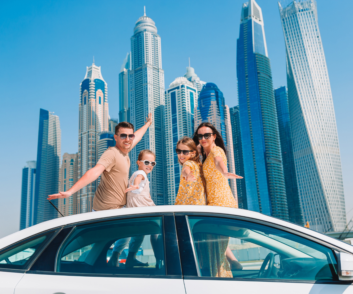 Exploring Dubai in Style: The Ultimate Guide to Luxury Limousine Tours and Sightseeing